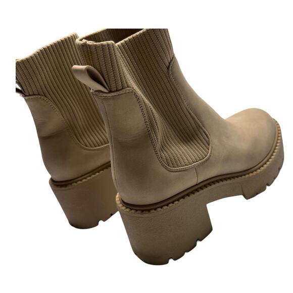 Taupe Beige Chunky Suede Boots Women Size 7 - Picture 3 of 7